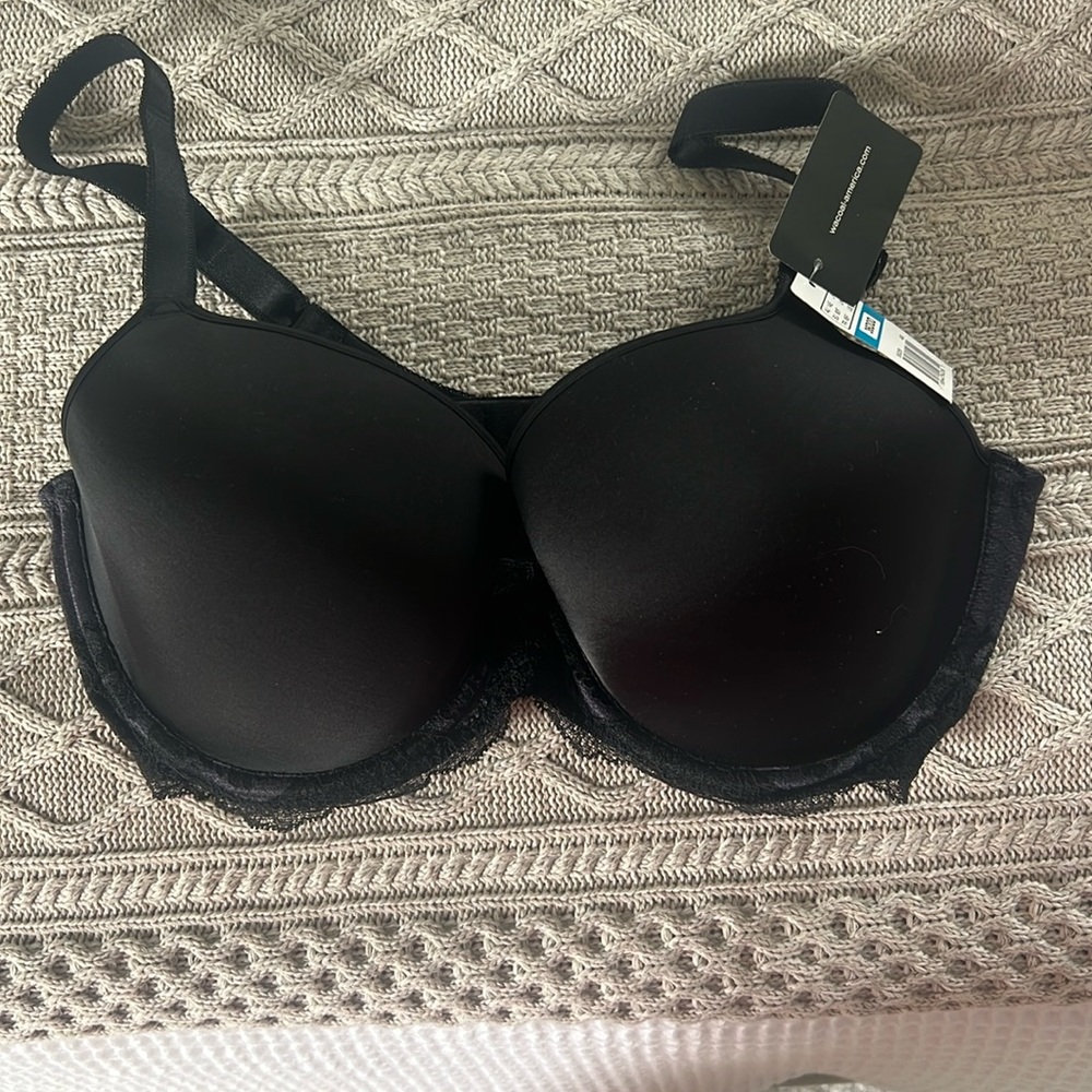 WACOAL NWT bras x 4